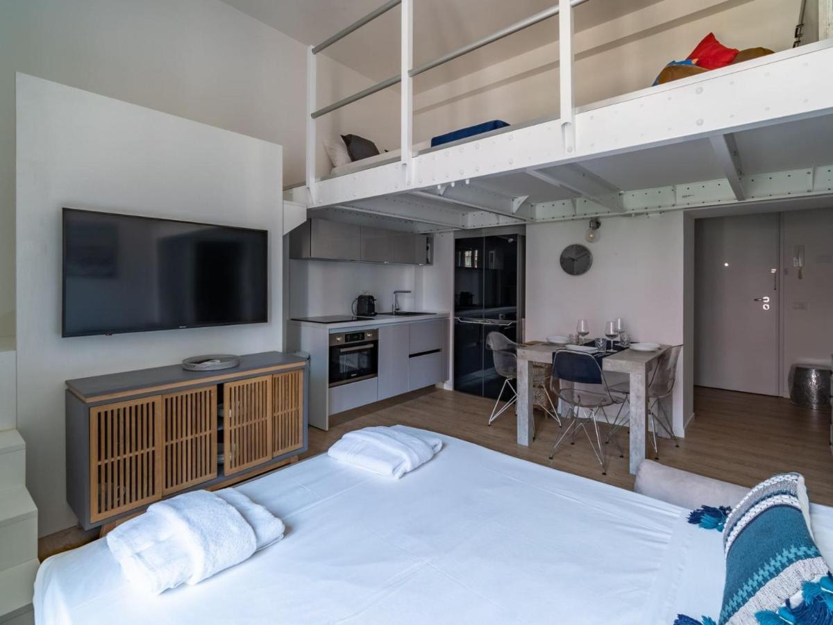 The Best Rent - Lovely Loft With Balcony Near Piazza Vetra Милано Екстериор снимка